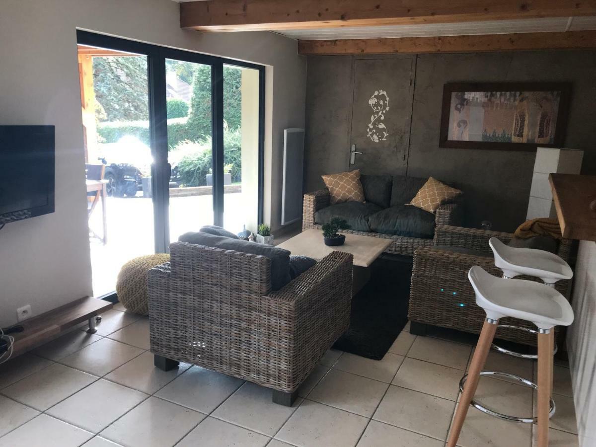 Appartement Sevrier Terrasse Et Jardin Exterior foto
